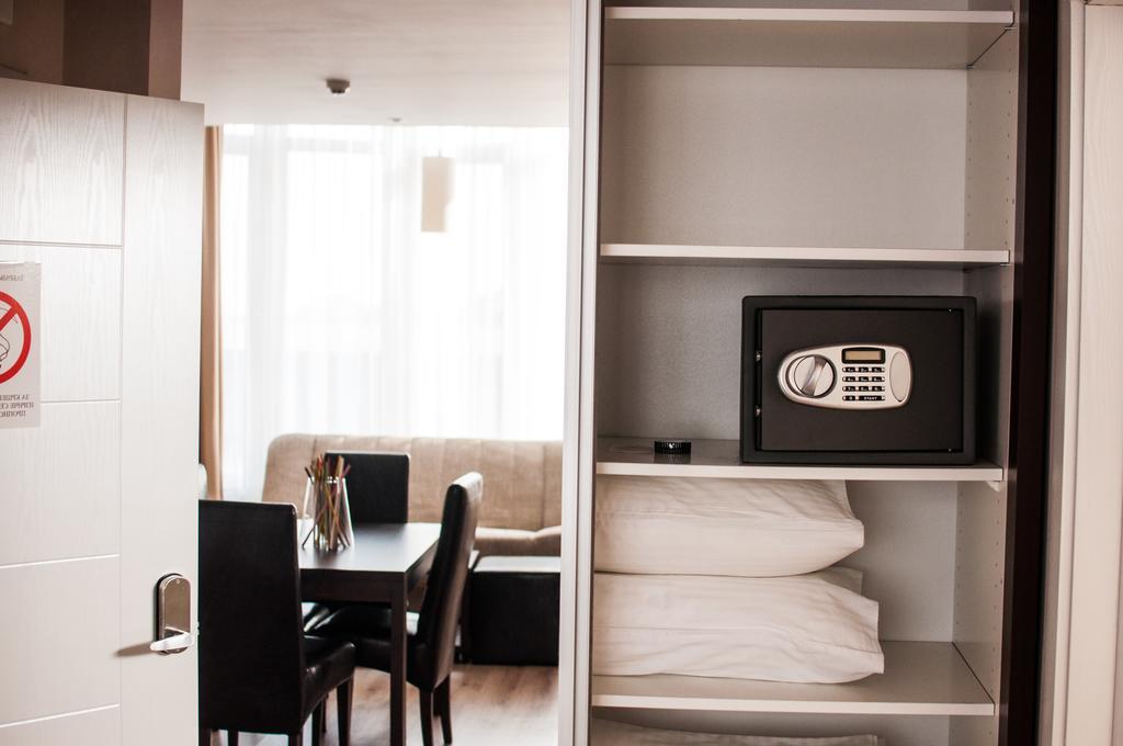 Garni Hotel 018 In Ni 外观 照片